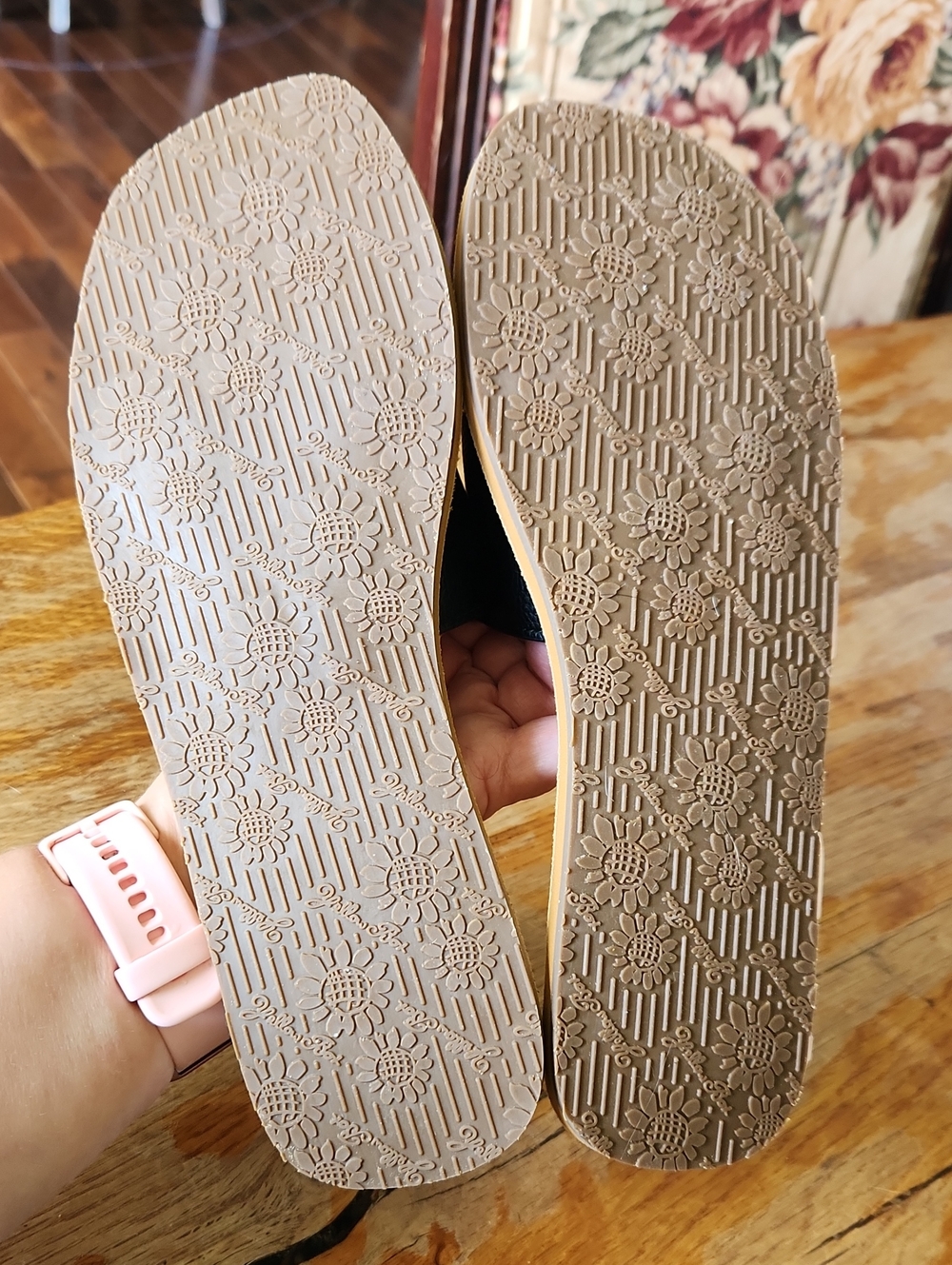 YELLOWBOX sz 8.5 dixon flat slides black vegan - Picture 4 of 11